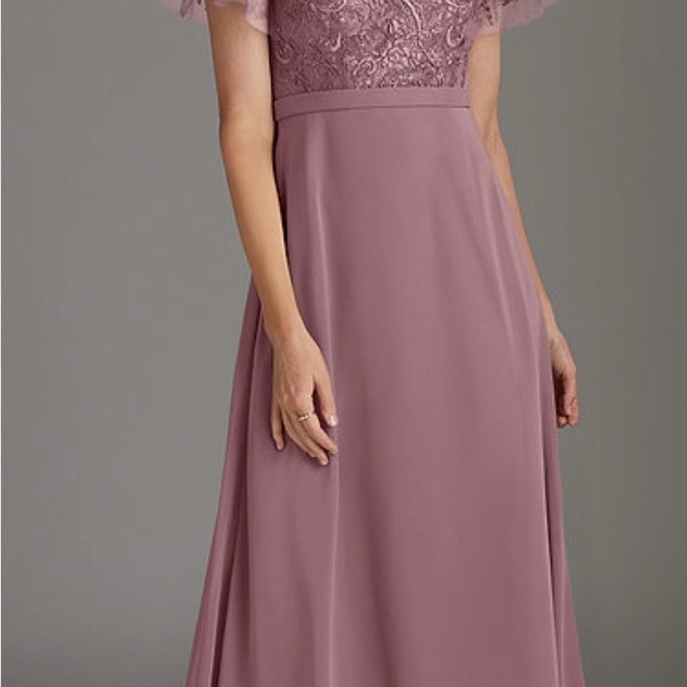 Elegant Mauve Lace Evening Gown